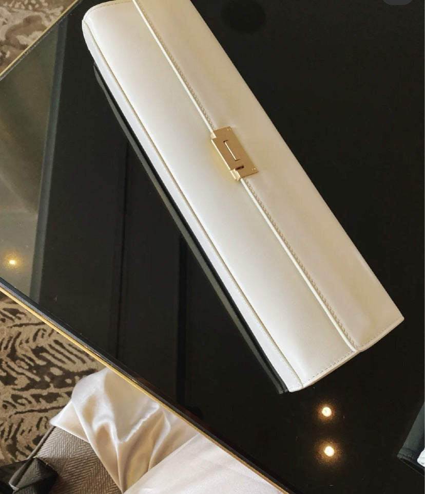 Niche Baguette With Creamy Leather Noodles