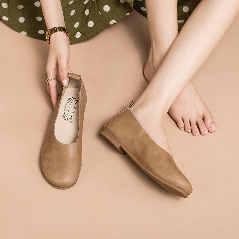 Cowhide Solid Color Slip-on Flat Shoes