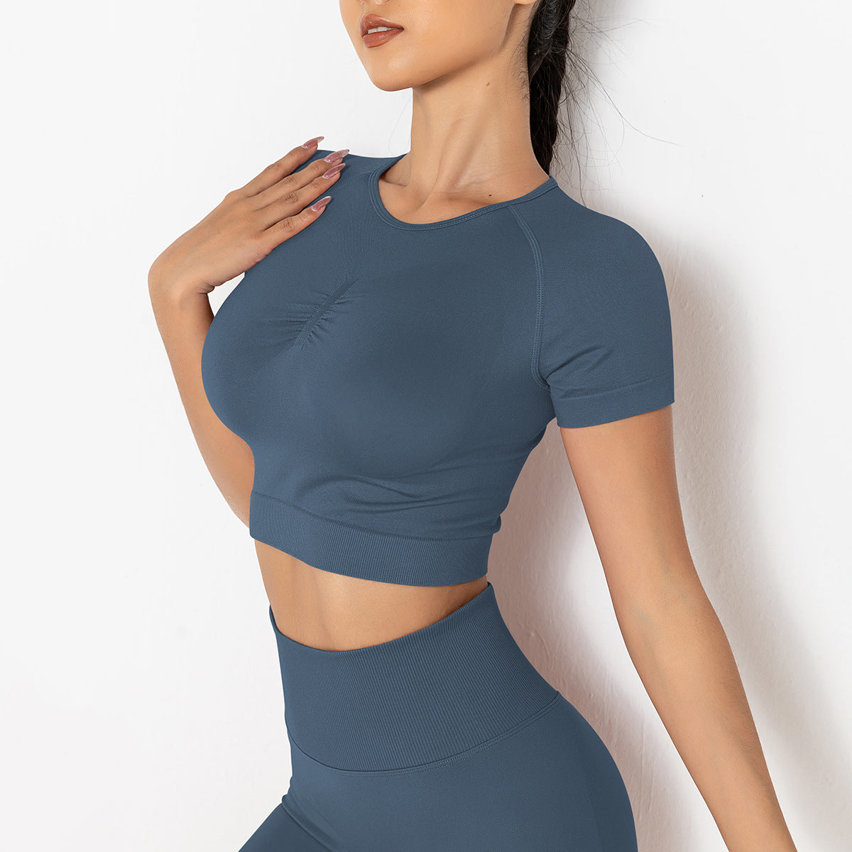 Seamless Knitted Short-Sleeved Yoga Top