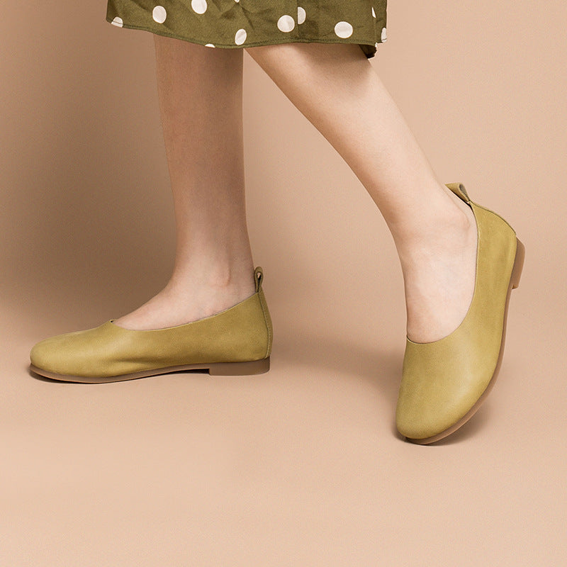 Cowhide Solid Color Slip-on Flat Shoes