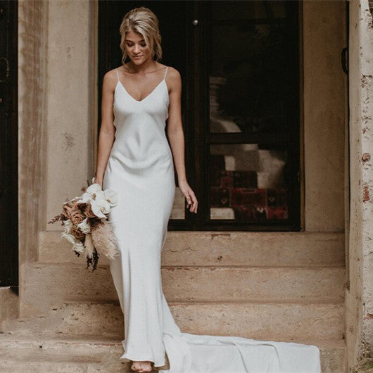 White Gown With Train Brigade