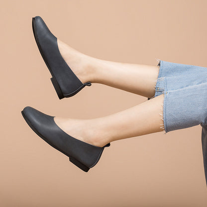 Cowhide Solid Color Slip-on Flat Shoes