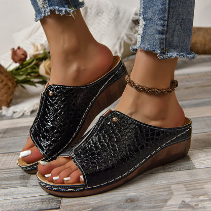 Crocodile-Pattern Wedge Sandals